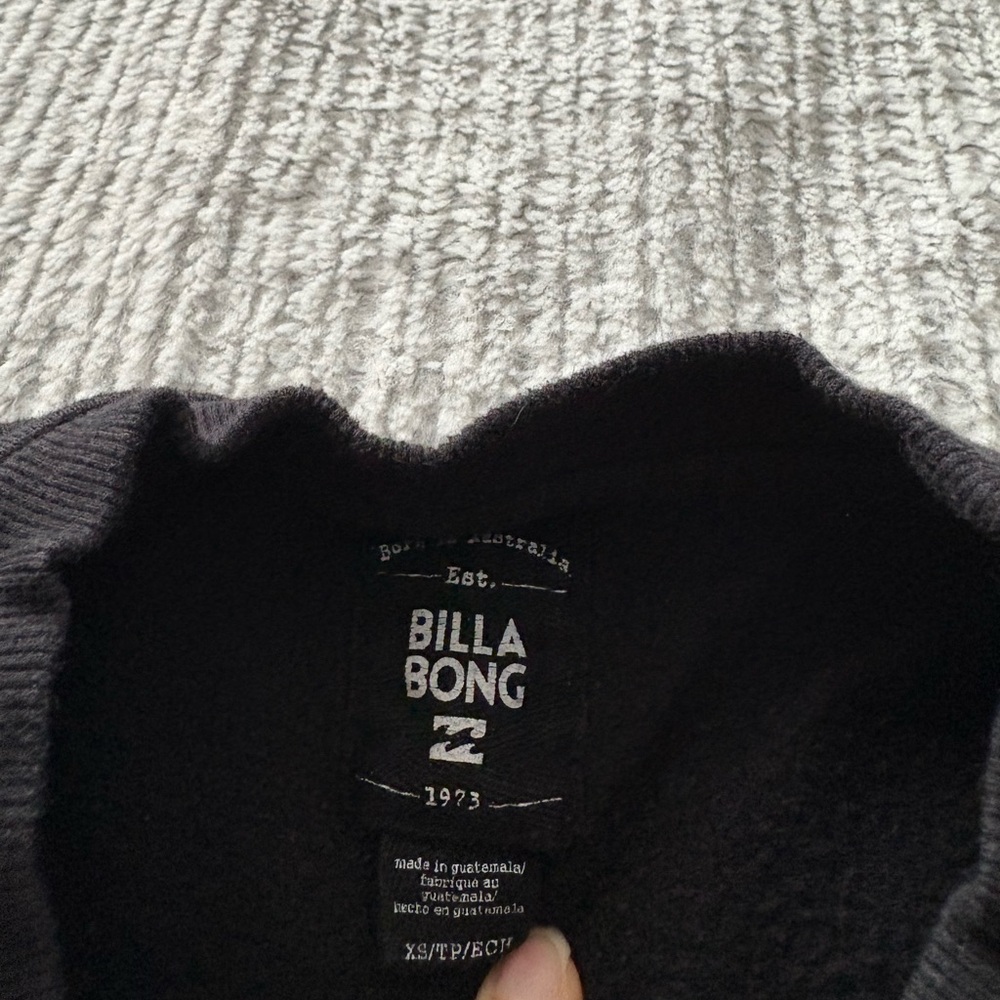 BILLABONG Women’s Black Crewneck Sweater, Size XS - Picture 2 of 2